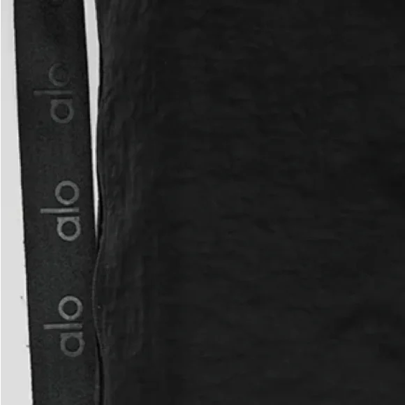 BRAND NEW Alo Black Yoga Mat Bag — NEVER USED - Picture 12 of 13